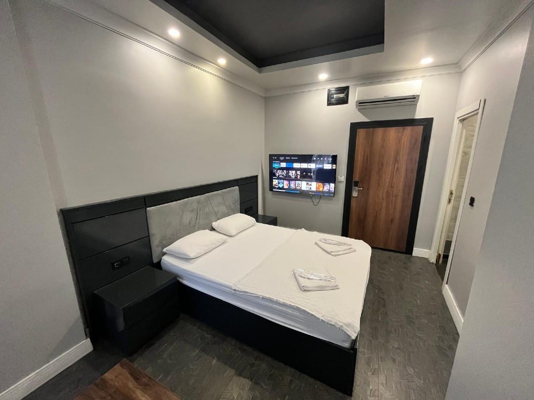 Modern Detaylı Orta Kat Konfor Odası – 303